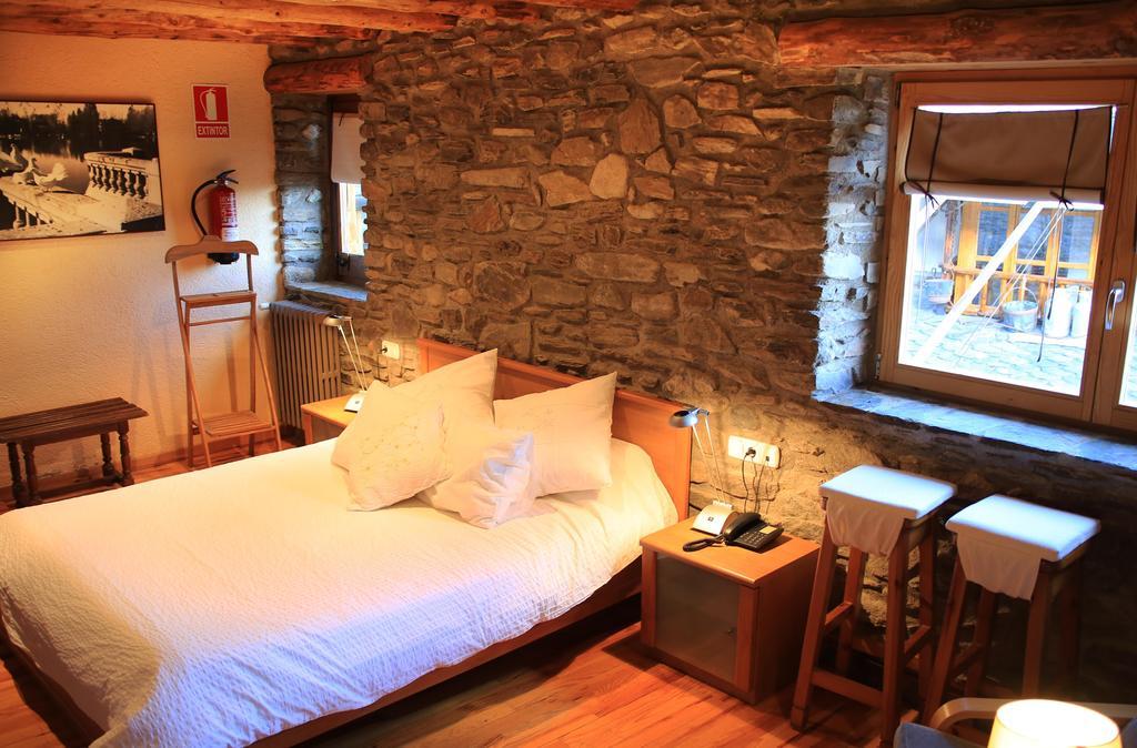 Hotel Can Borrell Meranges Dış mekan fotoğraf