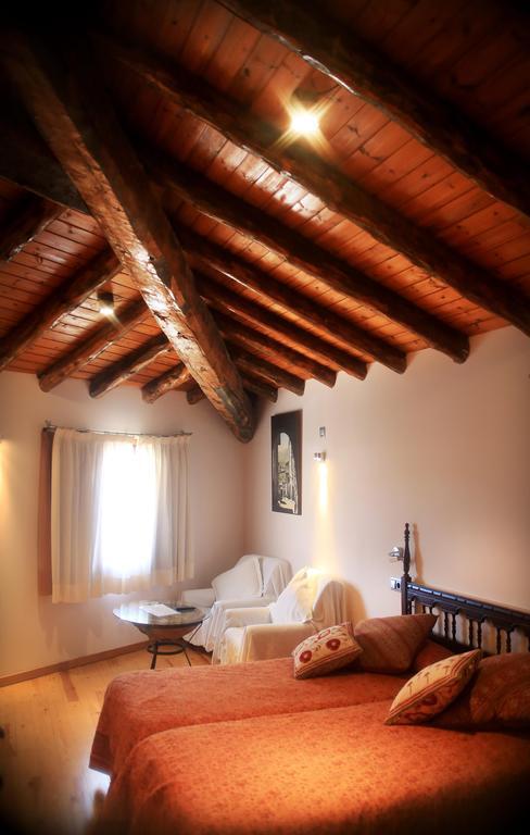 Hotel Can Borrell Meranges Dış mekan fotoğraf
