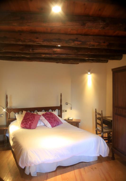 Hotel Can Borrell Meranges Dış mekan fotoğraf